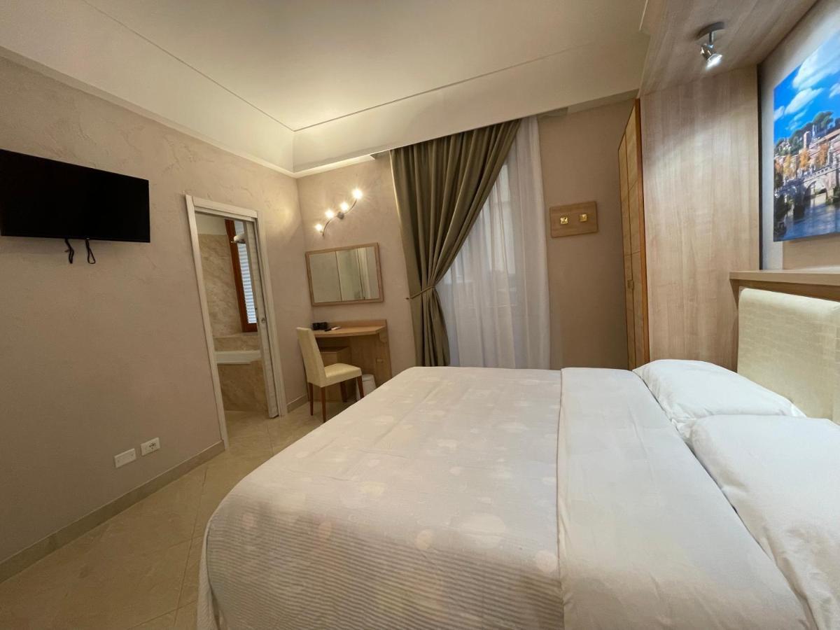 רומא Ambasada Suite מראה חיצוני תמונה