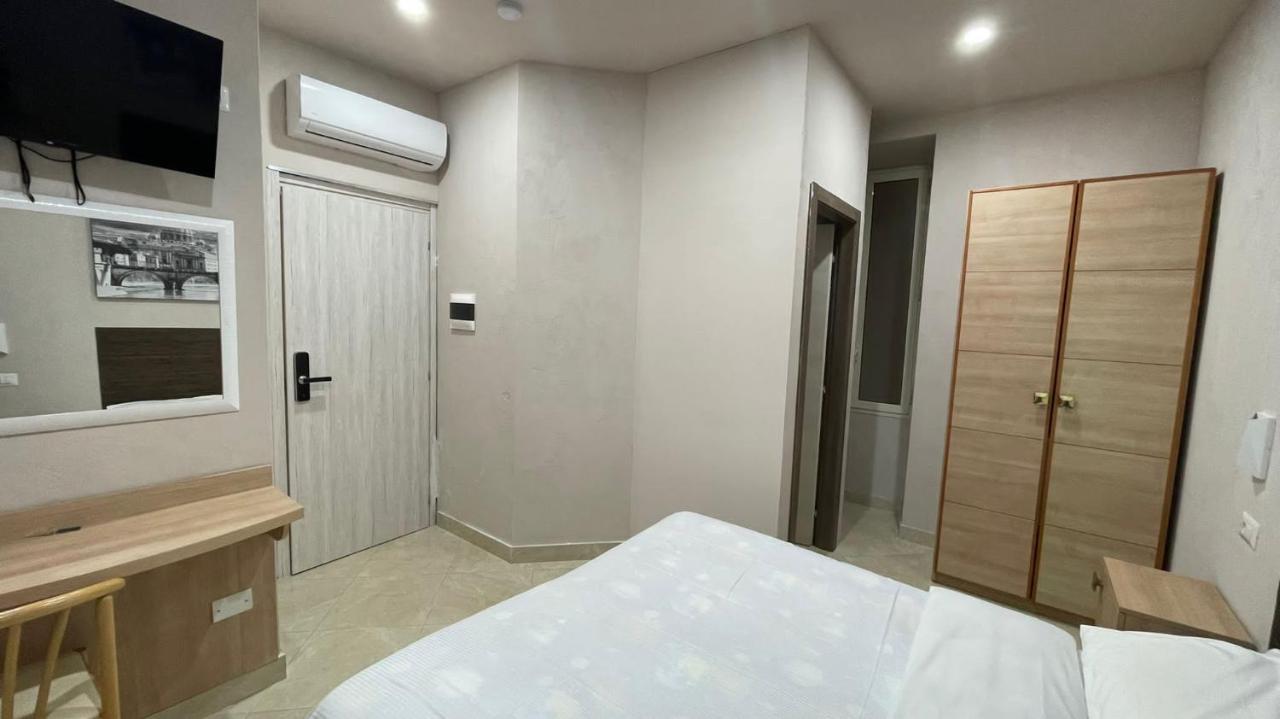 רומא Ambasada Suite מראה חיצוני תמונה